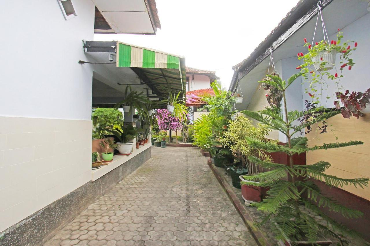 Oyo 91516 Wisata Hotel Mataram Dış mekan fotoğraf